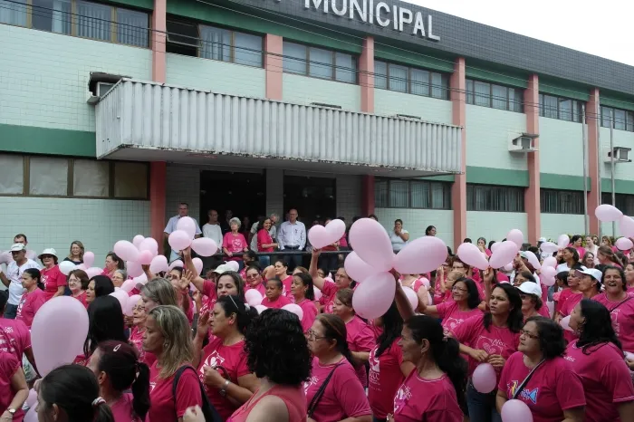 Outubro Rosa: 325 preventivos e mamografias realizados em João Neiva