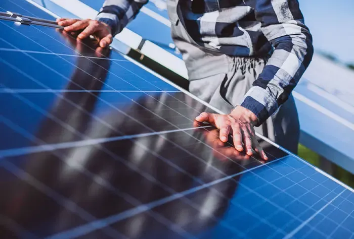 Fórum de Santa Teresa ganha placas de captação de energia solar