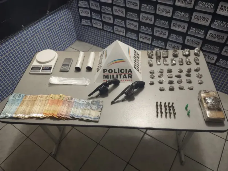 Homem é morto a tiros e polícia prende mulher e enteada por esconderem drogas em Aimorés (MG)