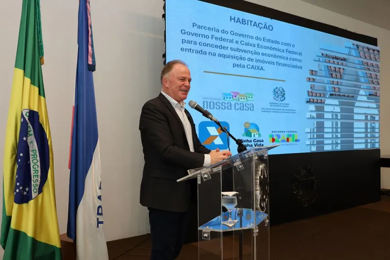 Governador Casagrande anuncia subsídio de R$ 20 mil para famílias de baixa renda adquirirem imóveis no Espírito Santo