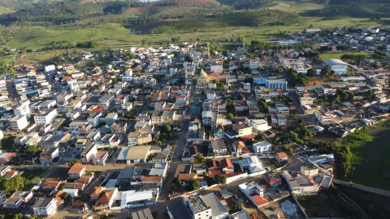 Homem de 46 anos é morto a tiros em bar de Alto Rio Novo