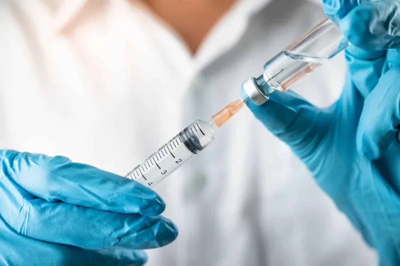 Governo do Estado antecipa entrega de doses da vacina contra dengue