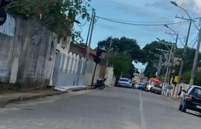 Quatro pessoas são eletrocutadas durante trabalho no telhado de casa em Boa Esperança