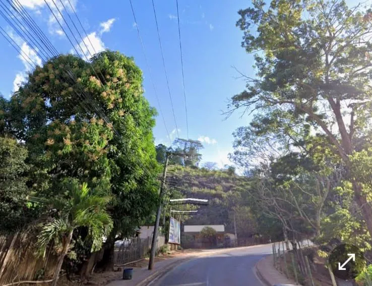 Motociclista morre em colisão em Governador Lindenberg; motorista embriagado é preso