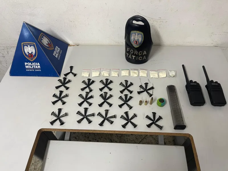 Cerco tático resulta em prisão de dois indivíduos e apreensão de drogas e armas em Colatina