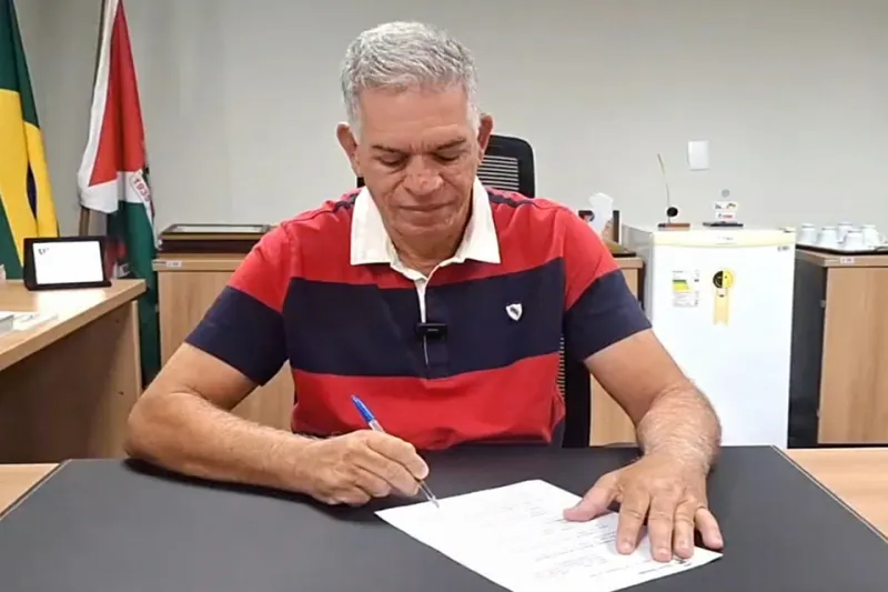 Prefeito de Baixo Guandu, Lastênio pede união de bolsonaristas e petistas em apoio a Ricardo Ferraço