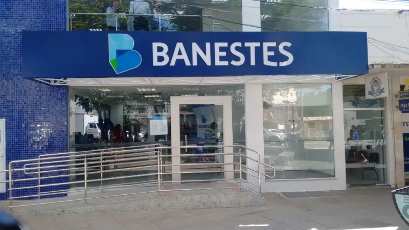 Banestes oficializa criação de loteria própria; informação foi celebrada pelo governador Casagrande