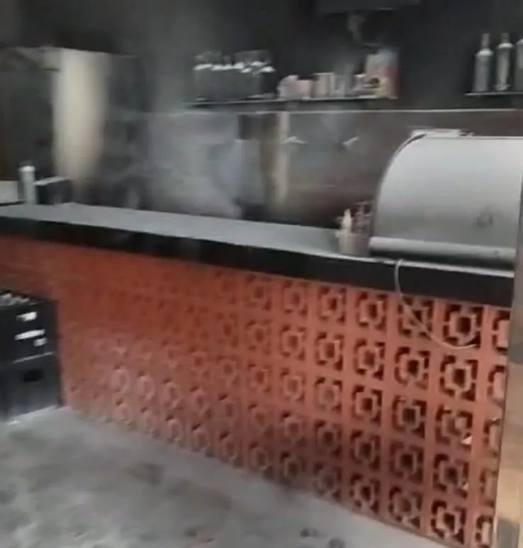 Incêndio atinge Bar Ladym em São Silvano, Colatina: funcionários e bombeiros agem rapidamente. Veja o vídeo
