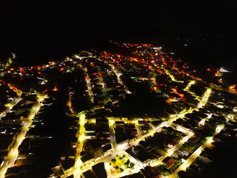 João Neiva conclui projeto de iluminação pública 100% LED com recursos próprios