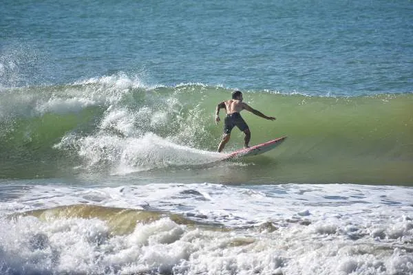 Linhares recebe 1º Festival de Surf e Ciência com esporte, cultura e preservação ambiental