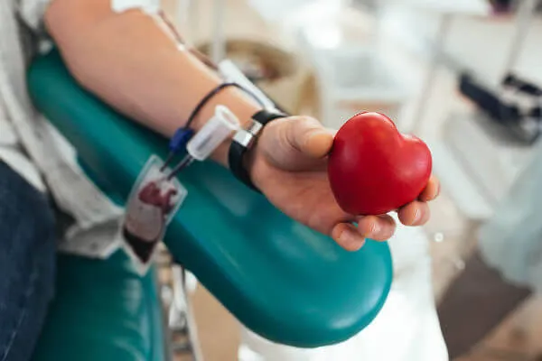 Hemoes pede doações de sangue em meio à crise de estoque; veja como doar em Colatina