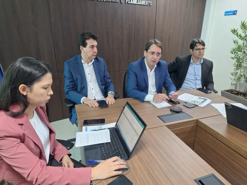 Governo do Estado apresenta orçamento 2025 com previsão de R$ 29,5 bilhões e destaque para investimentos públicos