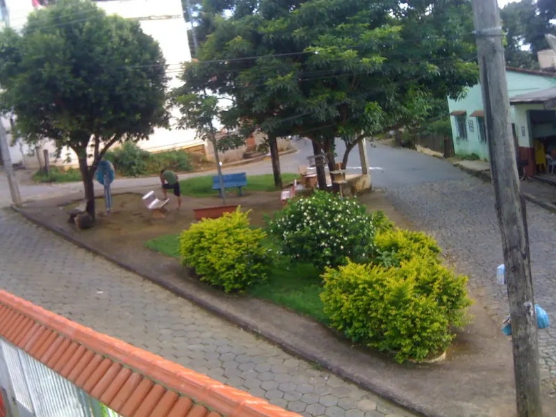 Tentativa de homicídio deixa homem em estado grave e adolescente ferido em bar de Colatina