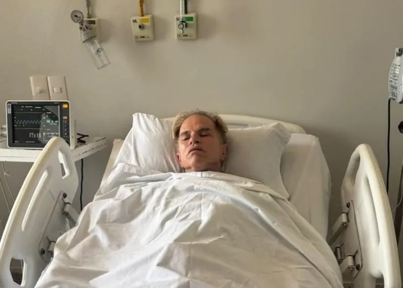 Deputado Sérgio Meneguelli é internado em hospital de Colatina após passar mal durante agenda política