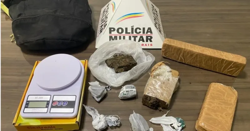 Detentos do regime semiaberto são presos por tráfico de drogas após deixarem o presídio de Conselheiro Pena