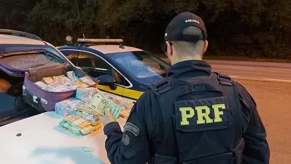 Casal capixaba é preso no Rio Grande do Sul com R$ 1,5 milhão furtados de agência bancária no Espírito Santo