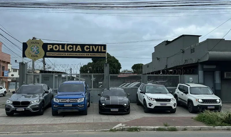 “Operação Desarmonia” prende cinco suspeitos de lavagem de dinheiro do tráfico e apreende carros de luxo no Espírito Santo
