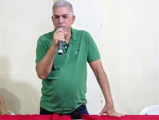 TRE-ES mantém multa a prefeito reeleito de Baixo Guandu por uso de servidora em campanha