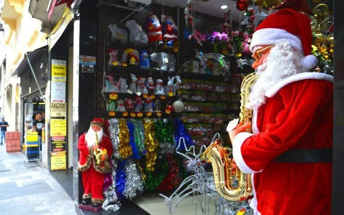 Natal movimenta o comércio em Colatina com fluxo intenso de consumidores