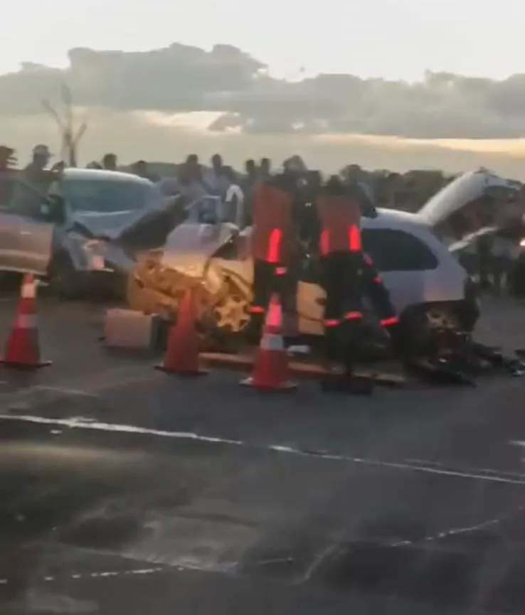 Colisão frontal deixa vítima fatal na ES-248 entre Colatina e Linhares