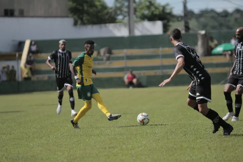 Nova Venécia derrota Rio Branco na abertura do Campeonato Capixaba 2025