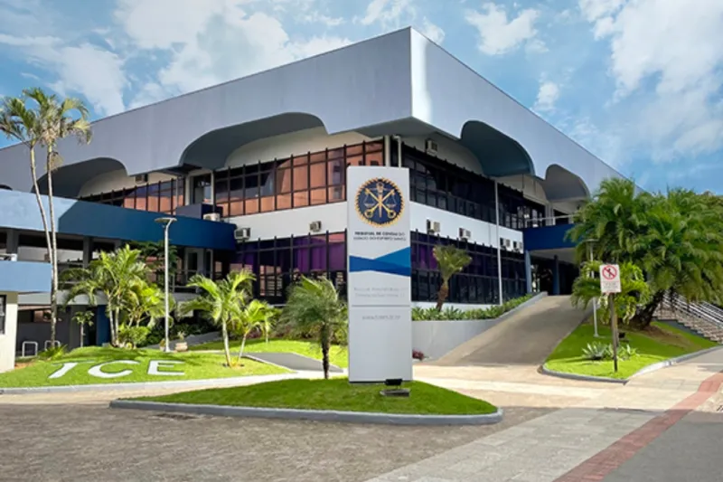 MPC-ES questiona aumentos salariais em 13 municípios capixabas e aponta irregularidades em Colatina e Baixo Guandu