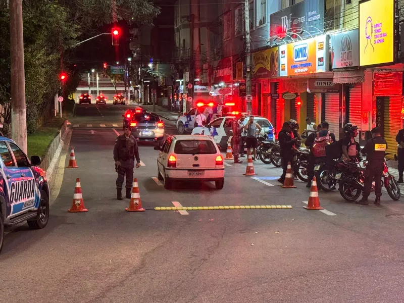 Polícia Militar e Guarda Municipal realizam operação de trânsito em Colatina