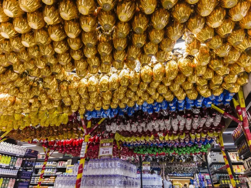 Alta dos preços muda hábito de consumidores em Colatina na Páscoa: caixas de bombons e barras ganham espaço nos carrinhos
