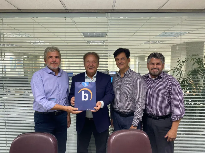 Secretário Guerino Balestrassi discute com Bandes estratégias para recuperação das cidades impactadas pelo desastre de Mariana