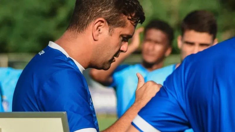 Vitória e Porto Vitória disputam vaga na final do Capixabão em confronto equilibrado