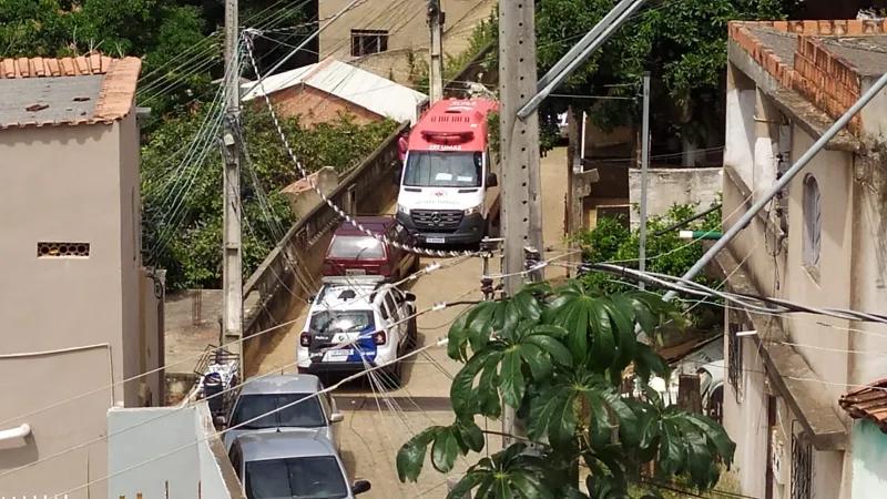 Adolescente em surto provoca confusão em Colatina