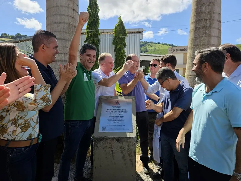 Casagrande inaugura obra de R$ 3,3 milhões em estrada rural e entrega novo PAV em Rio Bananal