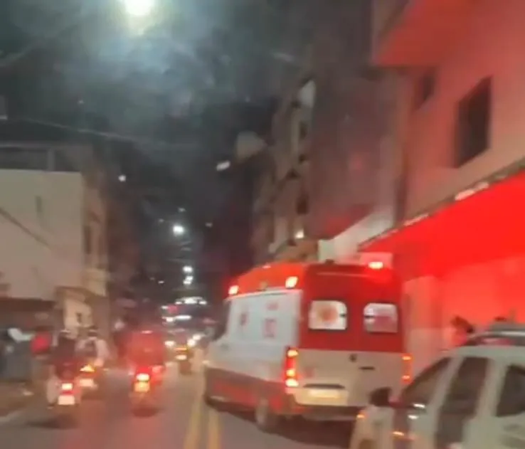 Acidente com várias motos deixa ferido e causa confusão no trânsito em Colatina