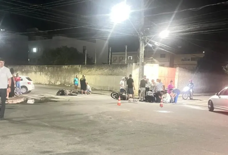 Colisão entre duas motonetas deixa feridos no bairro Honório Fraga, em Colatina