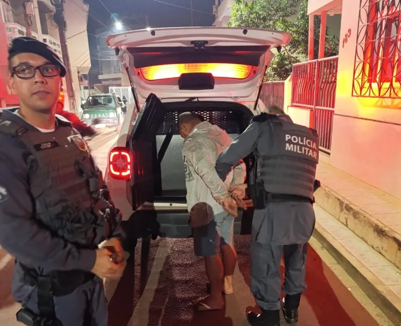 Várias sacas de café furtadas, perseguição e flagrante: a madrugada agitada em Marilândia