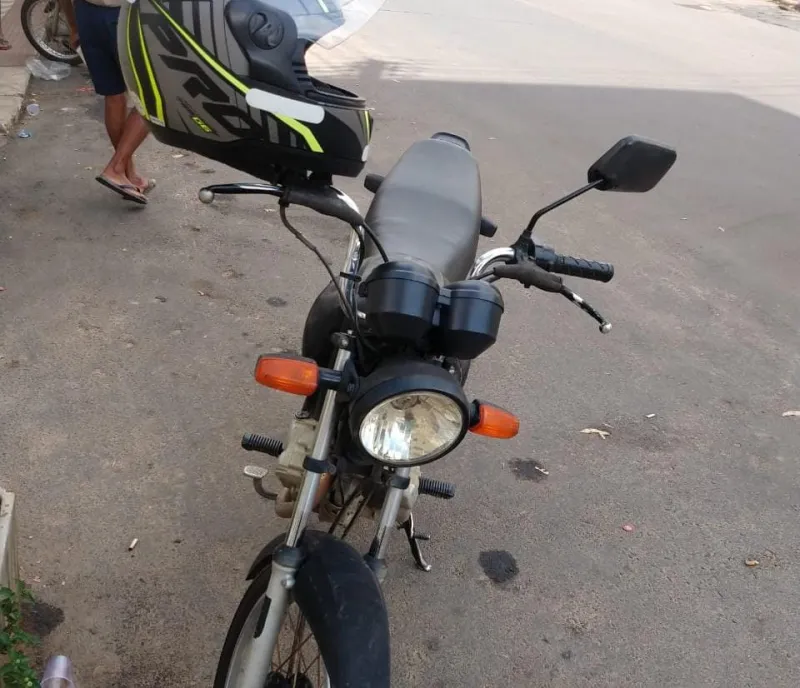 Motocicleta é furtada dentro de galpão no bairro Santa Helena, em Colatina