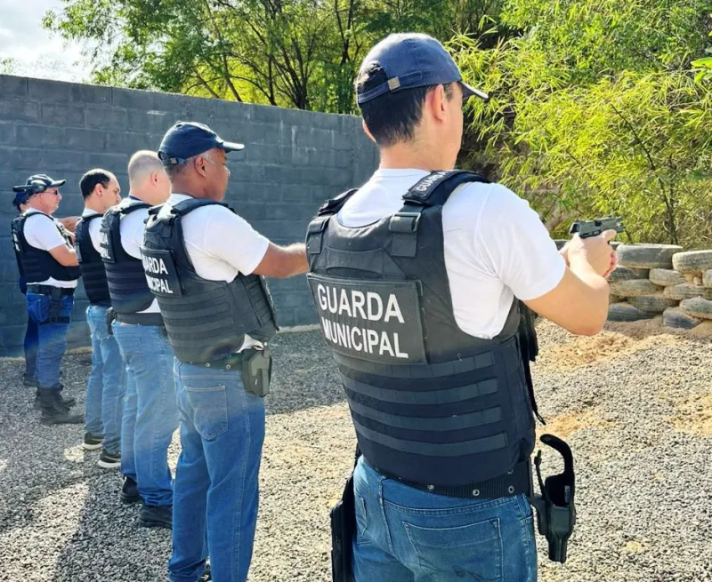 Senado aprova PEC que permite a guardas municipais atuarem como polícia e adota nova nomenclatura