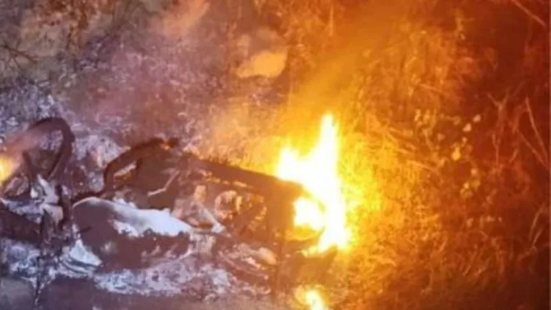 Jovem morre após moto pegar fogo em acidente na zona rural de Vila Pavão