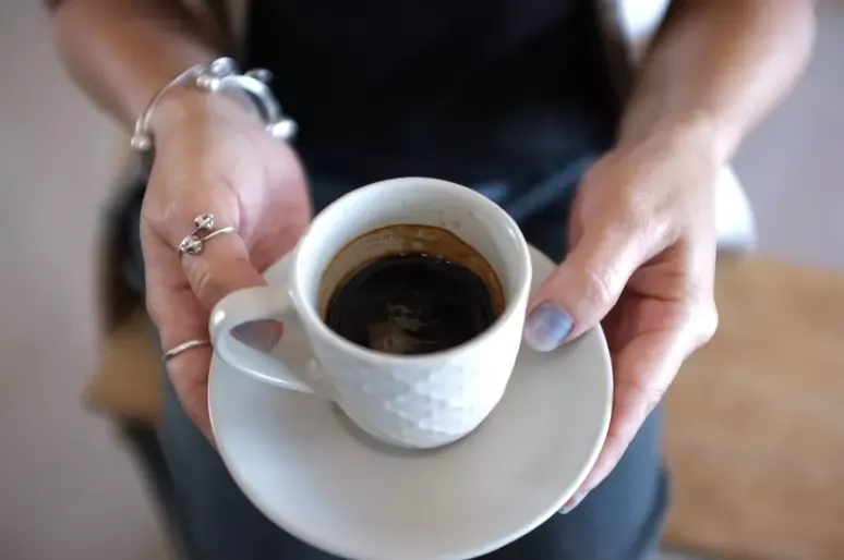 Atenção consumidores de café de Colatina, Linhares e região: Anvisa proíbe três marcas por presença de toxina perigosa