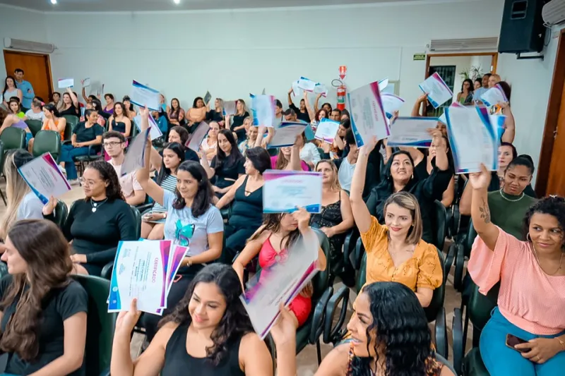 Com presença em Colatina, Linhares e região Qualificar ES forma mais de 4,700 alunos na primeira etapa de 2025