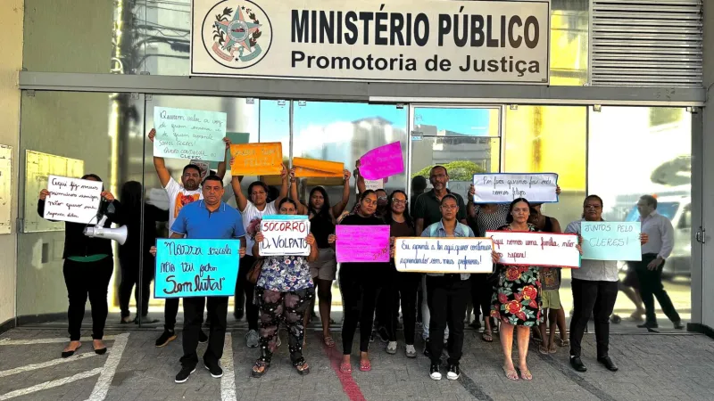 Pais e moradores recorrem nesta terça-feira (24) ao Ministério Público após mudança de decisão sobre realocação de alunos da Escola Cleres Martins, em Colatina