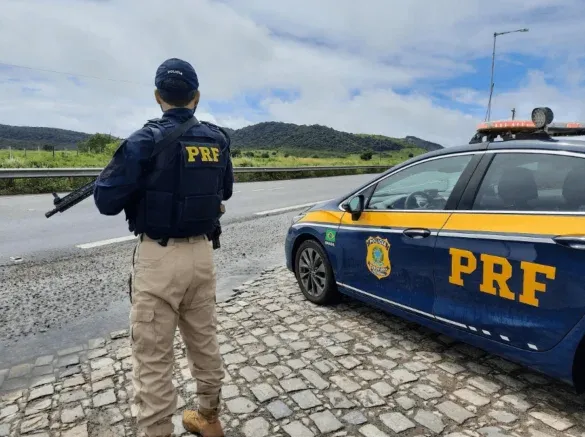 Veículo roubado há dois anos em Jaguaré é recuperado pela PRF em Colatina