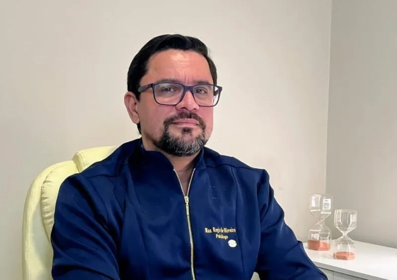 Psicólogo que atende em Colatina, Max Régis, alerta: depressão afeta homens, mulheres e até crianças — e muitas vezes passa despercebida.