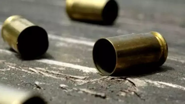 Homem é assassinado a tiros por dupla em motocicleta, em Colatina