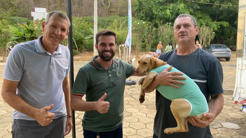 Marilândia inicia castração de animais com carreta móvel em parceria com o Governo do Estado