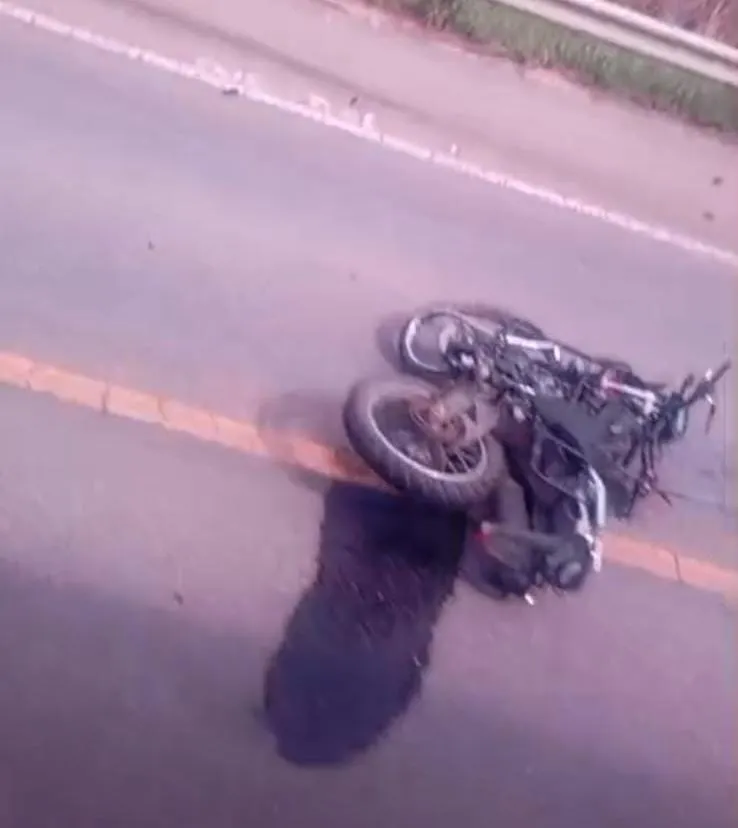 Colisão frontal entre moto e picape mata jovem na rodovia entre Cascatinha e Reta Grande, em Colatina