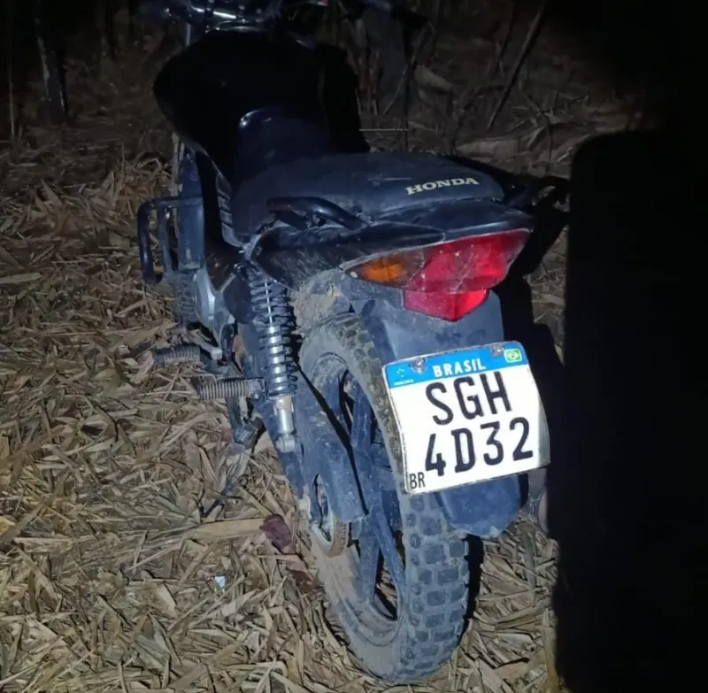 Adolescentes chegam a cavalo para furtar motos na zona rural de Colatina