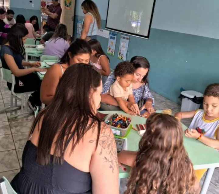 CEIM Irmã Scheila realiza evento “Família na Escola” com atividades culturais e de integração