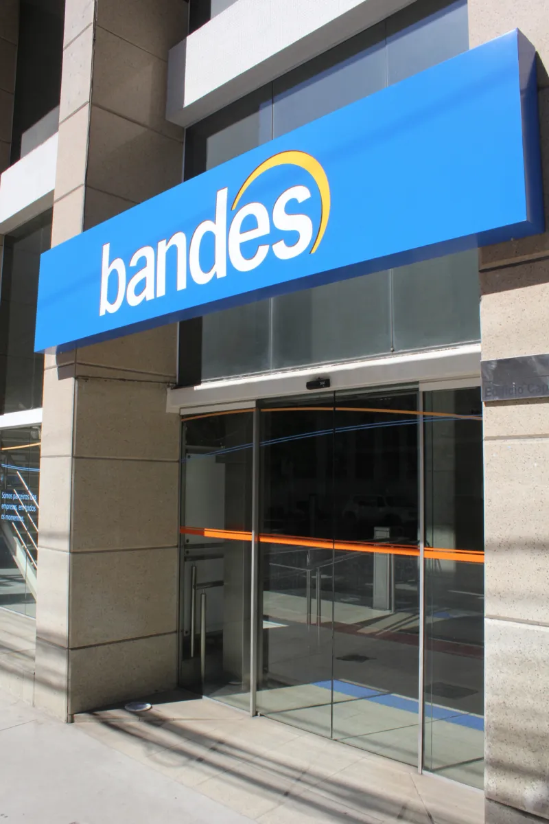 Crescer com o Espírito Santo: Bandes impulsiona competitividade e desenvolvimento