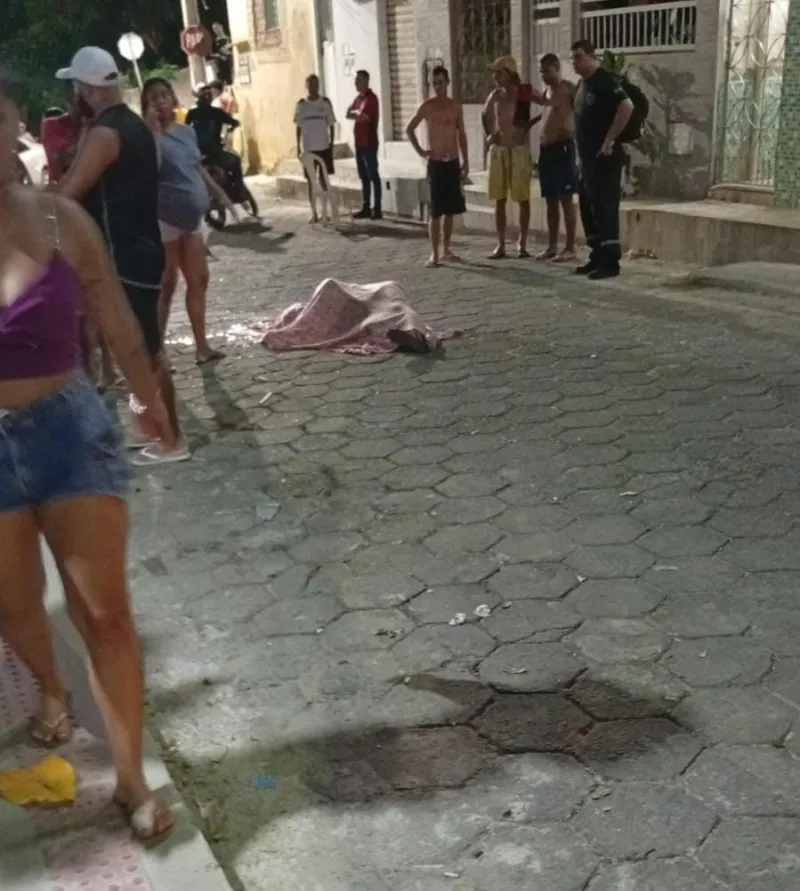 Homem é executado a tiros em Colatina na noite desta segunda-feira (17)